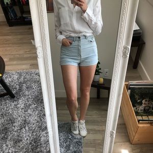 💙💙American apparel high waisted striped shorts